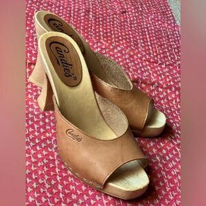 Vintage Candies classic leather clog 💗 size 6 neutral color